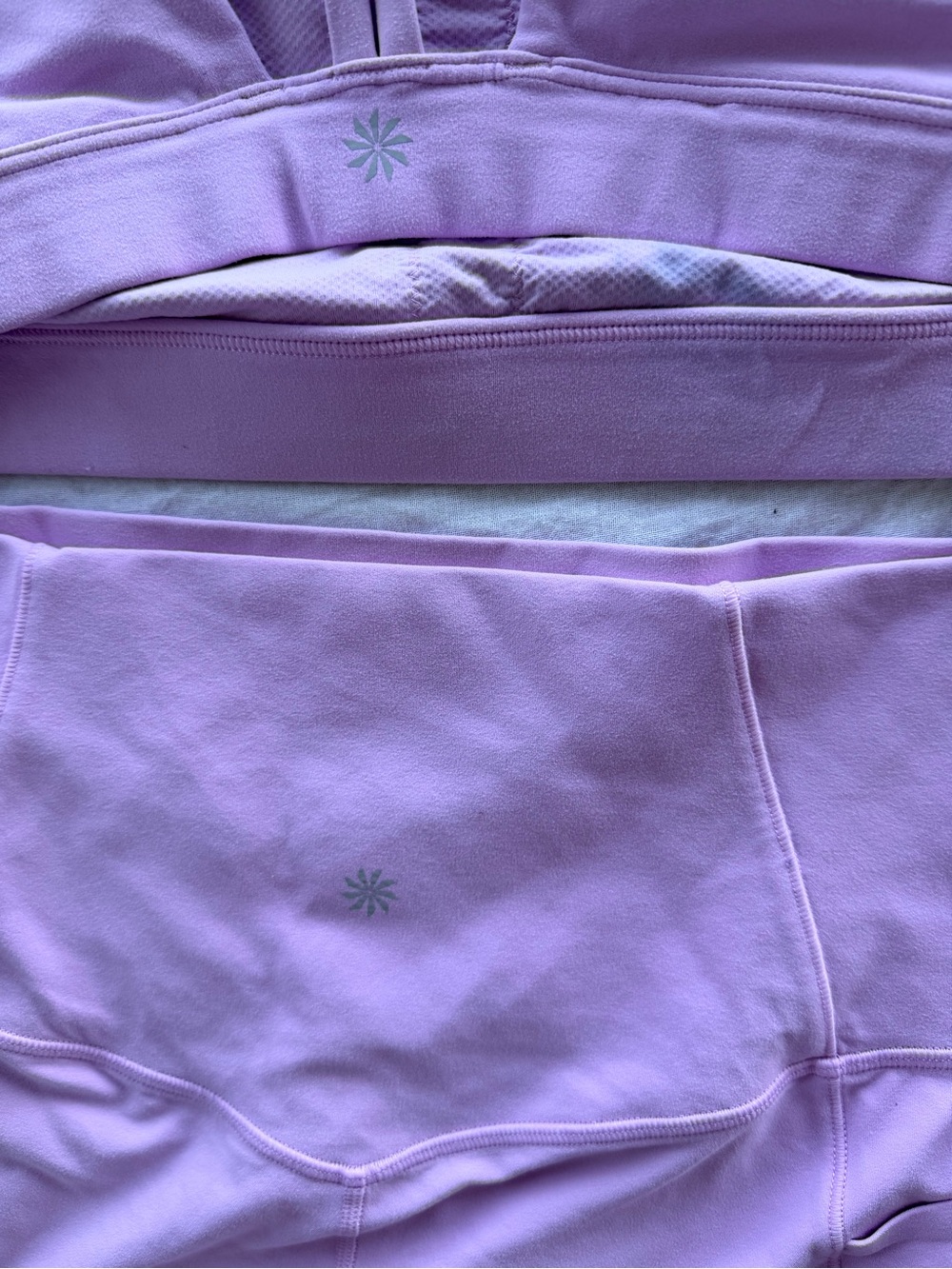Athleta Lilac Seamless Sports Bra & High-Waist Bike Shorts Set - Picture 6 of 8